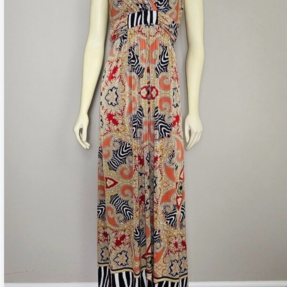 Soma Maxi Dress, Size M, Sleeveless & Strappy, Orange, Black, Tan Paisley Print.